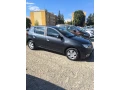 dacia-sandero-10-sce-small-1