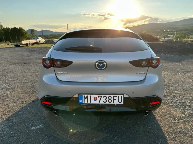 mazda-3-20-e-skyactiv-g150-mhev-exclusive-line-at-110kw150hp-a6-big-3