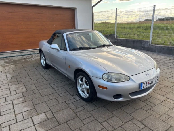 mazda-mx-5-16-81kw-2001-big-1