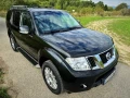 nissan-pathfinder-4-x-4-small-2