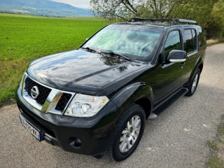 nissan-pathfinder-4-x-4