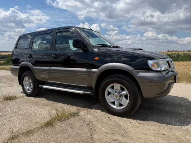 nissan-terrano-27-tdi-comfort-92kw125hp-m5-big-0