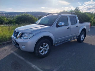 nissan-navara-uprava