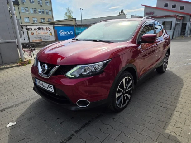 nissan-qashqai-dig-t-115-tekna-xtronic-85kw115hp-a1-big-0