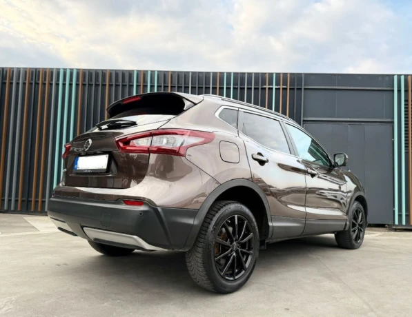 nissan-qashqai-13-dig-t-158-mild-hybrid-tekna-x-tronic-116kw158hp-a-big-2