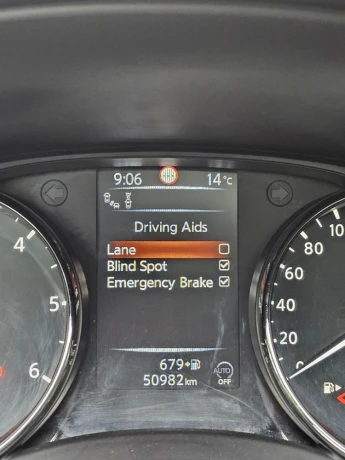 nissan-qashqai-15-dci-tekna-81kw110hp-m6-big-3