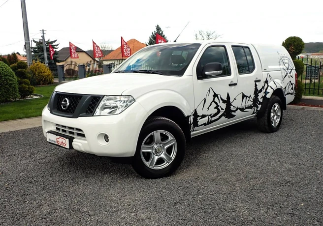 nissan-navara-doublecab-25-dci-xe-140-big-2