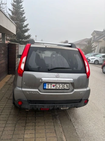 nissan-x-trail-20-dci-automat-big-0