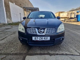 nissan-qashqai-20-dci-110-kw-lounge-4x4dovoz-taliansko-bez-korozie