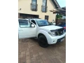 nissan-pathfinder-v-zachovalom-stave-small-0