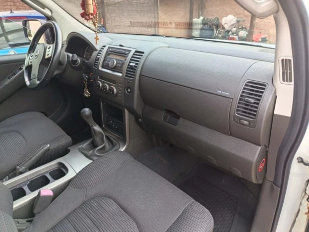 nissan-pathfinder-v-zachovalom-stave-big-2
