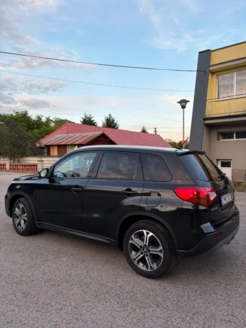 suzuki-vitara-4x4-automaticka-prevodovka-benzin-2017-big-2