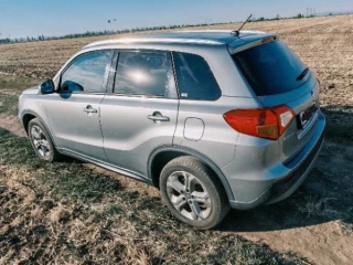 suzuki-vitara-16-vvt-premium-4wd-88kw120hp-m5