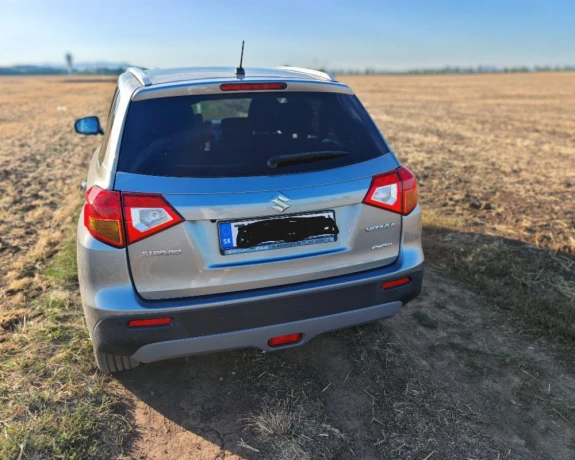 suzuki-vitara-16-vvt-premium-4wd-88kw120hp-m5-big-1