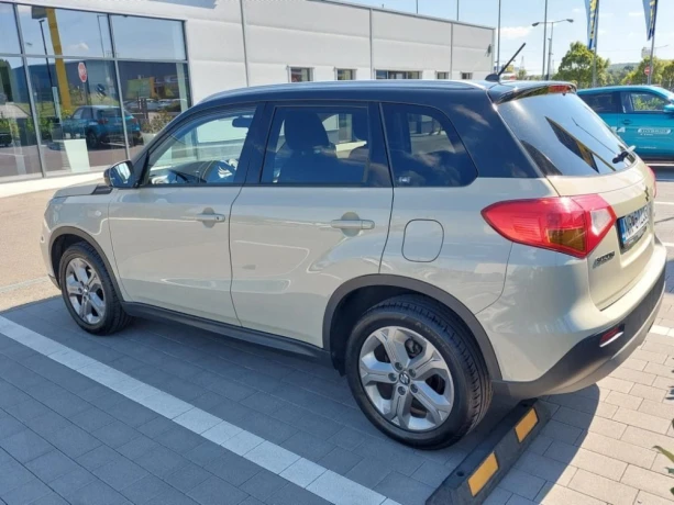 suzuki-vitara-16-vvt-premium-2wd-at-88kw120hp-a6-big-1