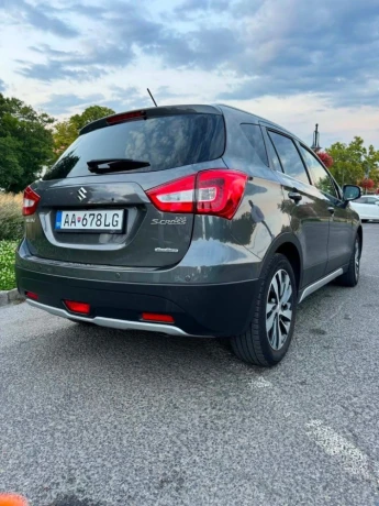 suzuki-sx4-s-cross-14-benzin-big-2