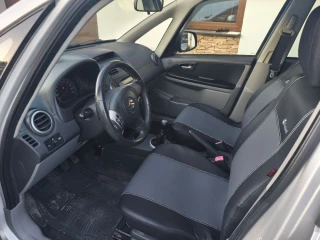 suzuki-sx4-16-gs-outdoor-line-abs-4wd-79kw107hp-m5