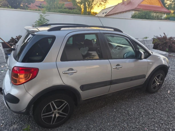suzuki-sx4-16-gs-outdoor-line-abs-4wd-79kw107hp-m5-big-3