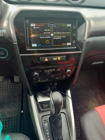 suzuki-vitara-16-vvt-premium-2wd-at-88kw120hp-a6-big-0