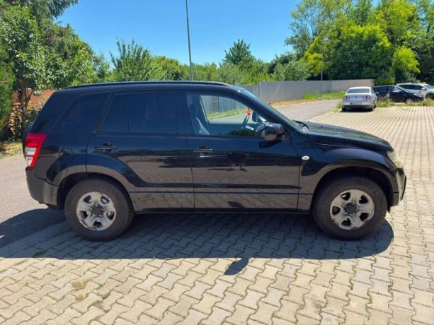 suzuki-grand-vitara-20-benzin-plus-plyn-predam-big-0