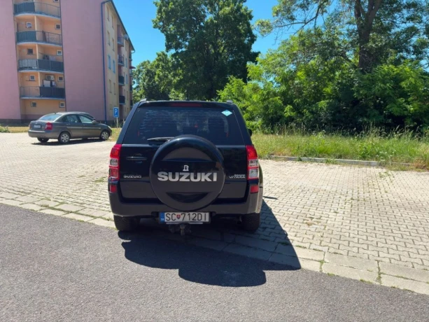 suzuki-grand-vitara-20-benzin-plus-plyn-predam-big-1