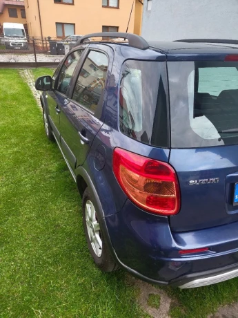 suzuki-sx4-16-gs-outdoor-line-abs-4wd-79kw107hp-m5-big-0