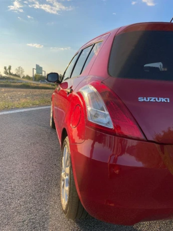 suzuki-swift-12-aac-gs-69kw94hp-m5-big-3