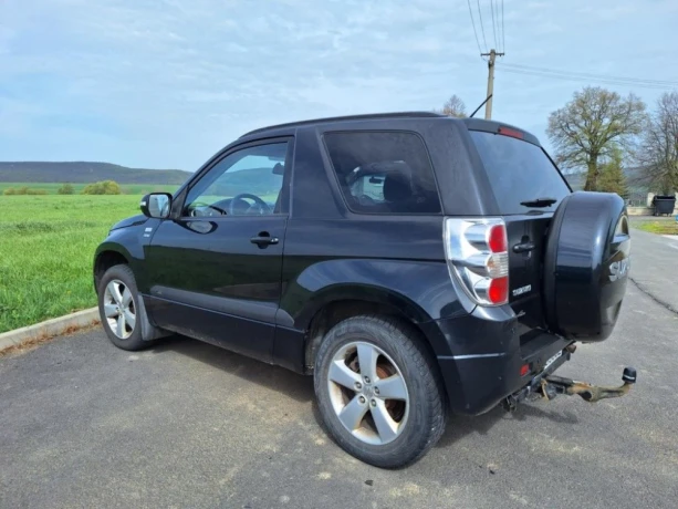 suzuki-grand-vitara-19-ddis-jlx-a-95kw130hp-m5-big-1