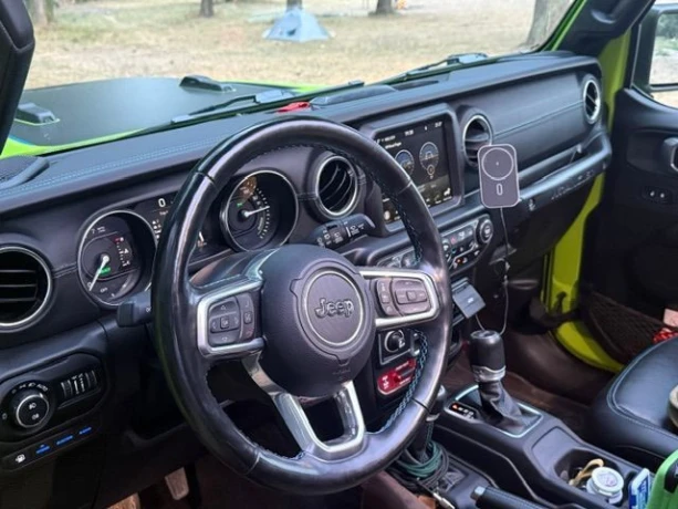 jeep-wrangler-20-phev-rubicon-4xe-at-200kw272hp-a8-big-3
