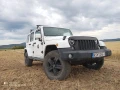 jeep-wrangler-28-crd-sahara-at-147kw200hp-a5-small-3