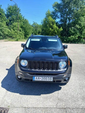 jeep-renegade-20-mjet-limited-at-103kw140hp-a9-big-2