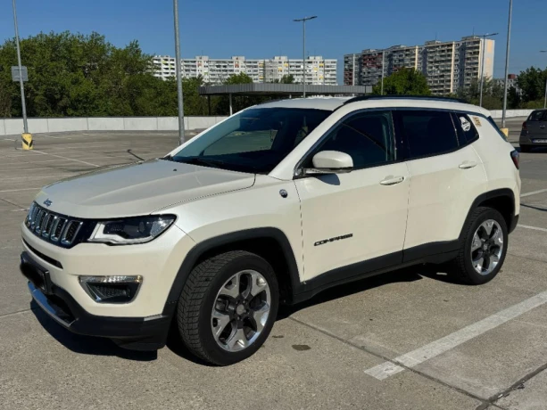 jeep-compass-20l-mjet-140-4wd-limited-at-103kw140hp-a9-big-2