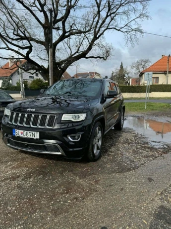 jeep-grand-cherokee-30l-v6-td-overland-at-184kw250hp-a8-big-2