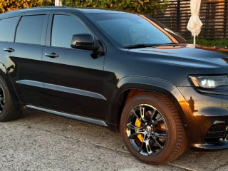 jeep-grand-cherokee-srt-344kw-at