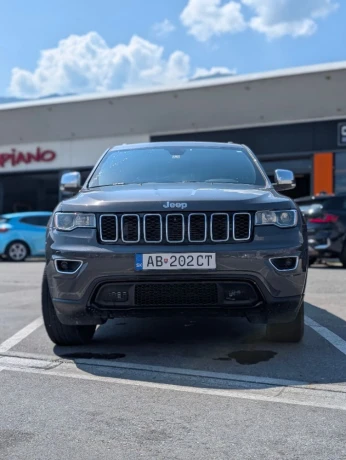 jeep-grand-cherokee-36-v6-pentastar-novy-motor-4x4-limited-big-2