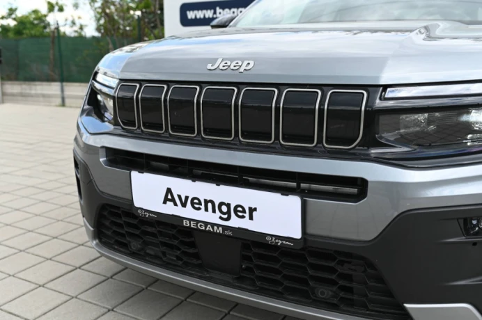 jeep-avenger-elektro-54-kwh-summit-big-2