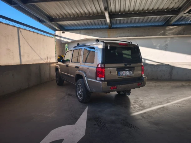 jeep-commander-jeep-commander-30-crd-big-3