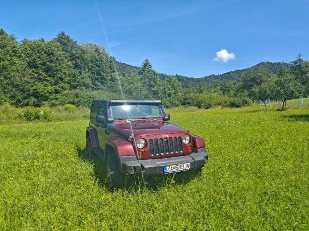 jeep-wrangler-28-crd-sport-at-130kw177hp-a5-big-0