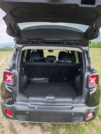 jeep-renegade-automat-diesel-4x4-big-3