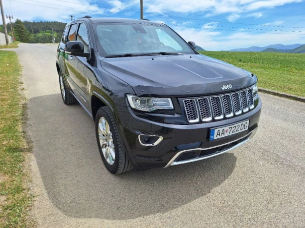 jeep-grand-cherokee-30-overland-4x4-big-1