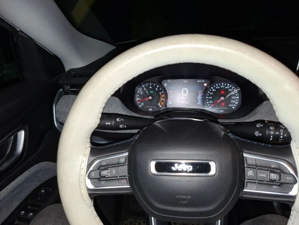 jeep-compass-13-gse-longitude-96kw130hp-m6-big-1