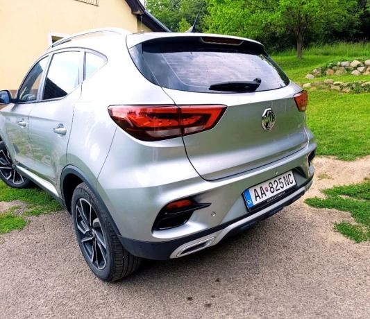 mg-zs-10-tgi-exclusive-111-hp-big-3