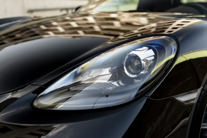 porsche-boxster-718-220kw300hp-m6-techart-oz-big-3