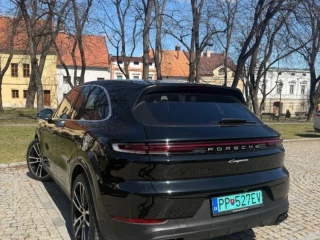 porsche-cayenne-e-hybrid