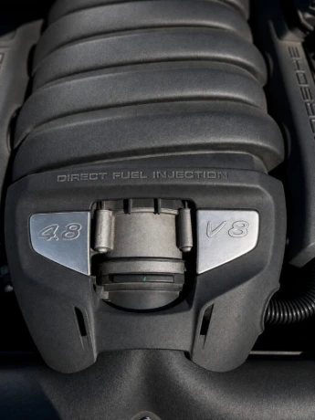 porsche-cayenne-gts-48-tiptronic-309kw420hp-big-1