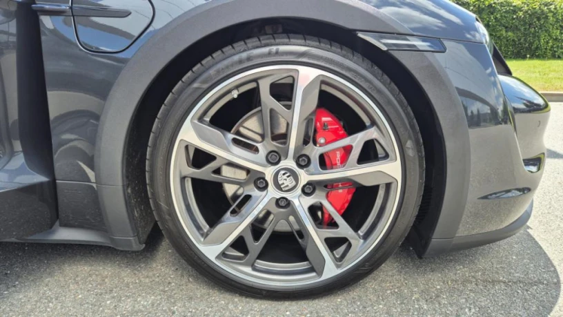 porsche-taycan-4s-cross-turismo-porsche-approved-big-1