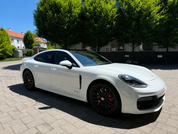 porsche-panamera-gts-4x4-at-338kw460hp-a8-big-0