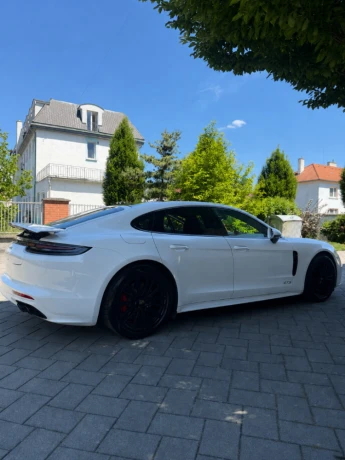 porsche-panamera-gts-4x4-at-338kw460hp-a8-big-1