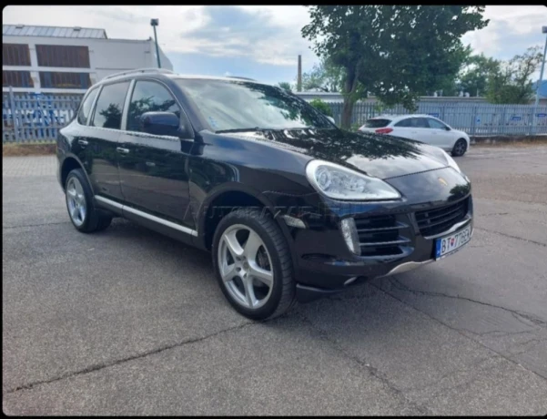 porsche-cayenne-tiptronic-big-2
