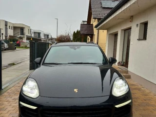 porsche-cayenne-diesel-ii-fl-193kw262hp-a8